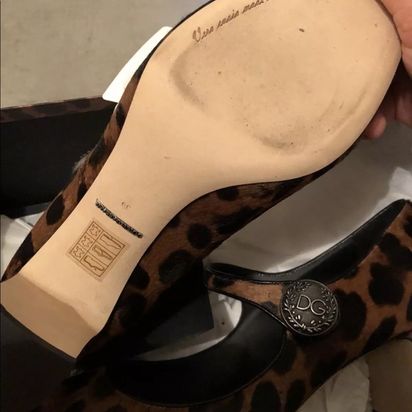 Shoes - Picture 3 of 3